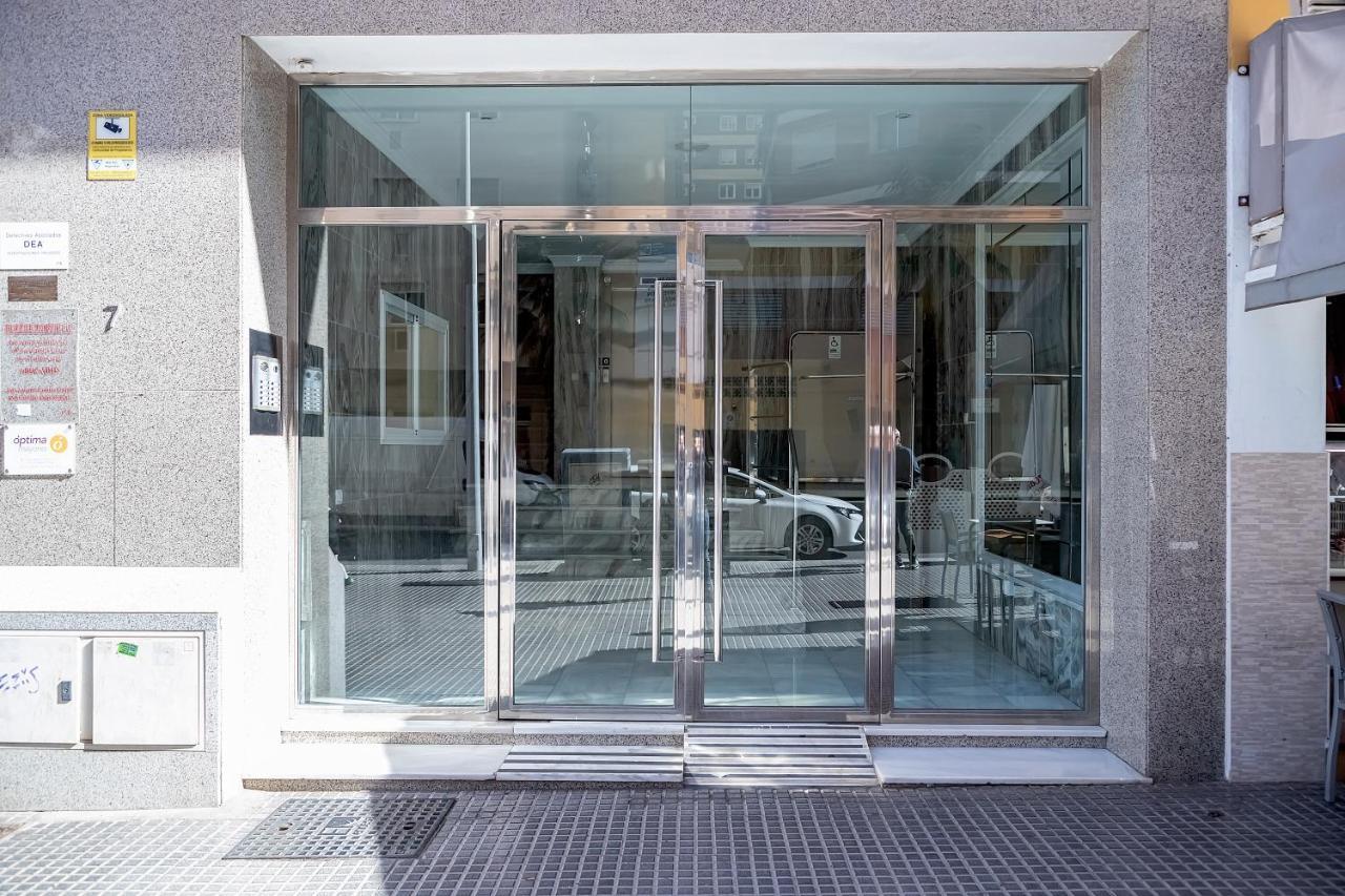 Estudio Malagueta, Muelle Uno Views Malaga Exterior photo